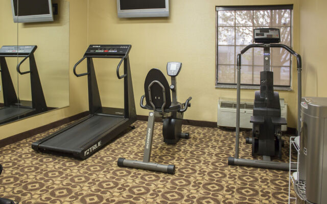 Comfort Inn & Suites