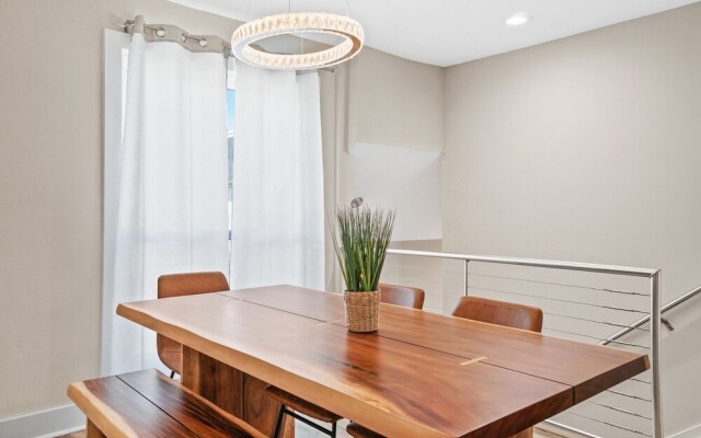 Bay Point Golf Villas by PHG