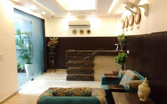 Live Inn Hotel sector 45