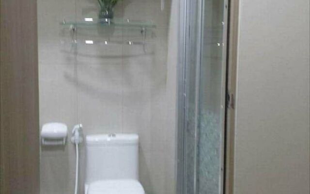 SeaBreeze at Breeze Residences