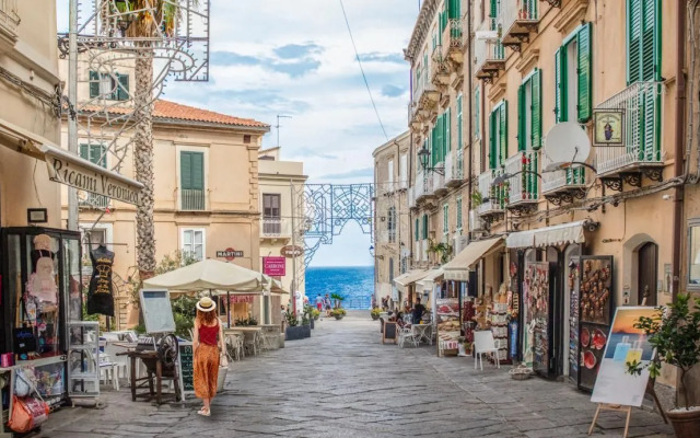 Palazzo Toraldo di Francia