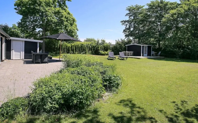 Exquisite Holiday Home in Gilleleje near Sea