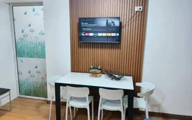 Spacious 2BR Azure Condo w/ Console & Karaoke