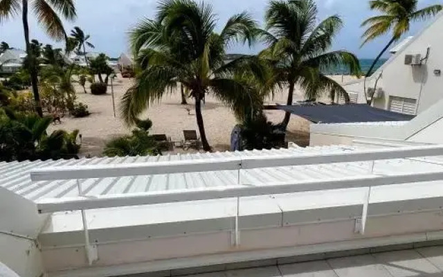 Nettle Bay Beach Club