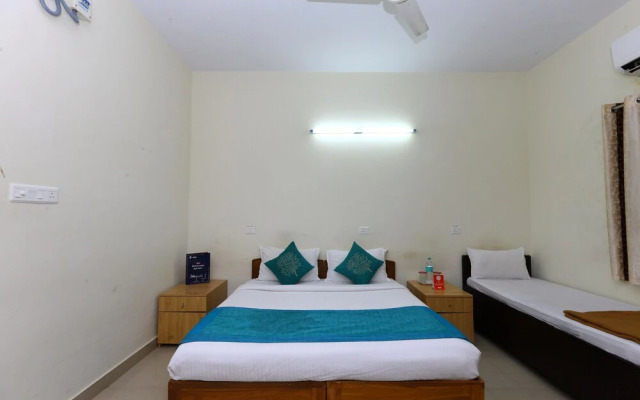 OYO 1272 Hotel Parkview INN