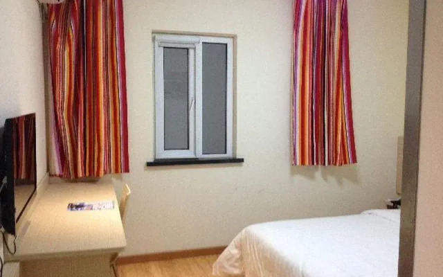 7Days Inn Qingdao Huangdao District Government