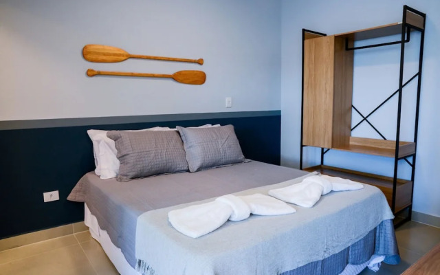 Apto c rea Gourmet a 300m da Praia das Toninhas