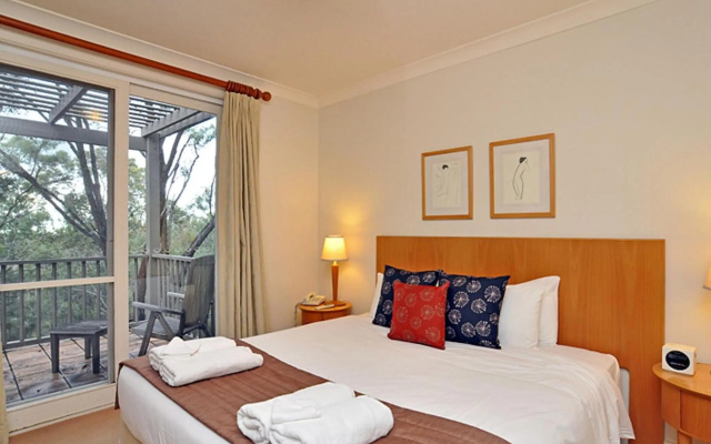 Villa Spa Executive 1br Merlot Resort Condo located within Cypress Lakes Resort (nothing is more central) – Guest Rooms – Pokolbin