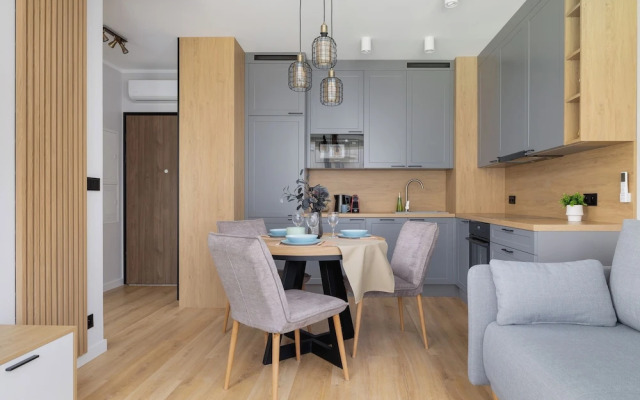 Cracow Apartment With Gym by Renters