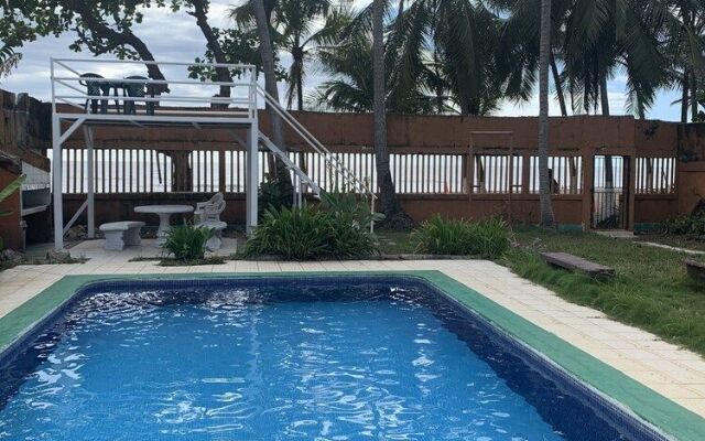 Gallina E Palo Beachfront Hotel