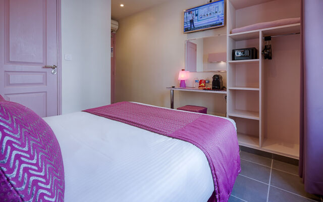 Pink Hotel