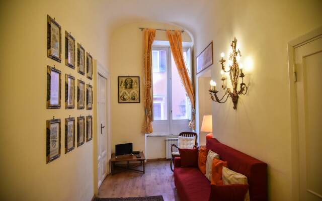 Stylish apartment in central Rome