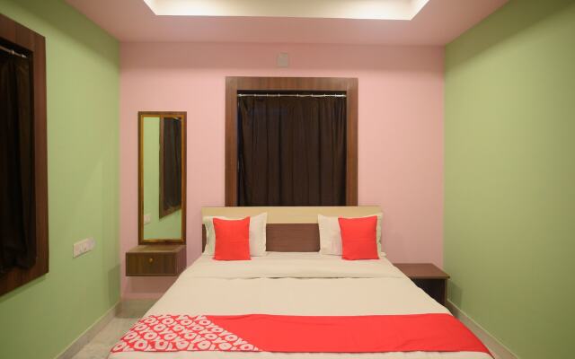 Capital O 14489 Hotel Aryan