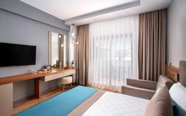 Side Story Resort & Spa