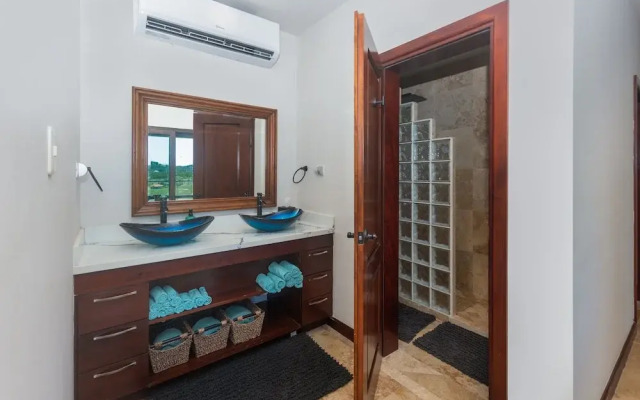 Pristine Bay 1005- Villa Loce 4 Bedroom Home