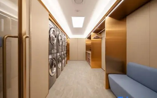 HanTing Hotel (Guiyang Fountain Pool Subway Station)