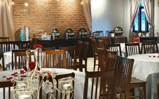 The Wood Boutique Hotel