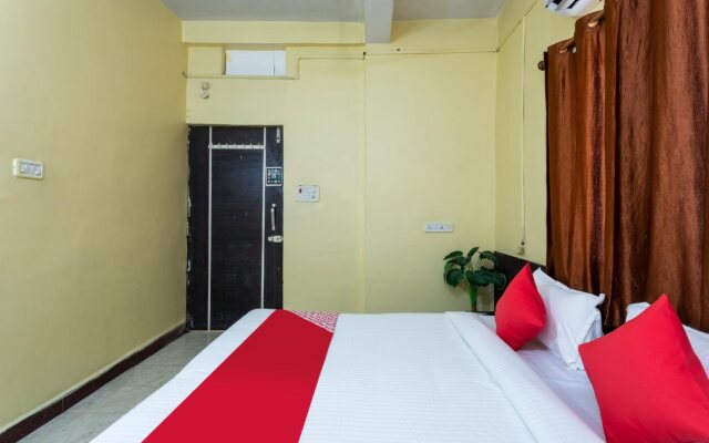 Hotel Paradise Residency