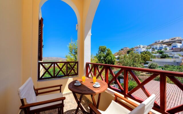 Aspalathos Suites