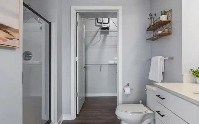 Cozysuites Lavish SDO Lawrenceville