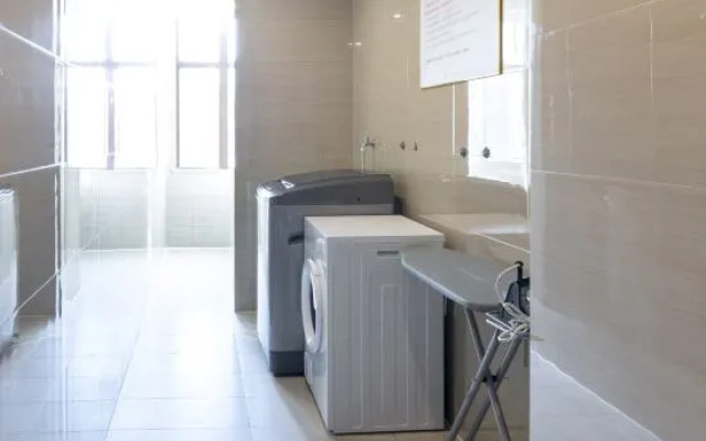 Vienna Hotel (Huizhou Yeting Avenue)