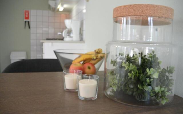 Jelly S Hoeve (Adults Only)