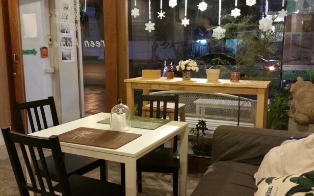 Green Home Hostel