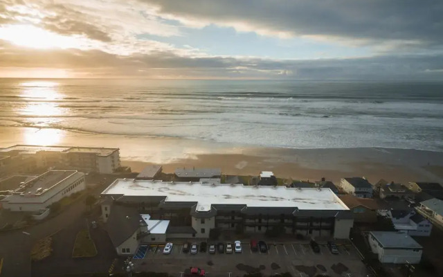 Surftides Plaza Rentals