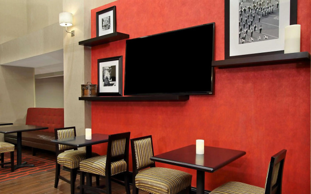 Hampton Inn & Suites Columbus Hilliard