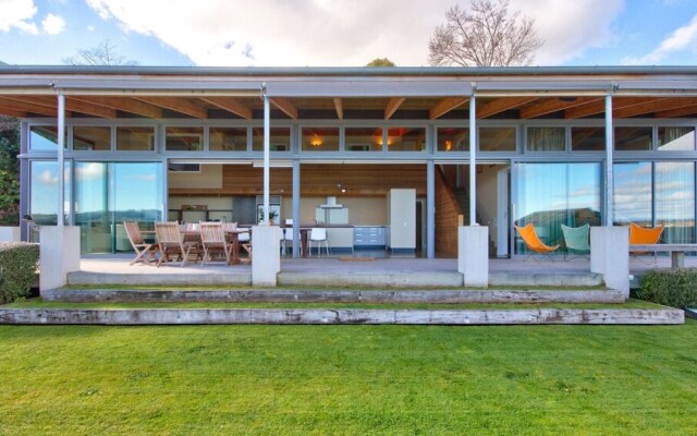 Lake Terrace Taupo