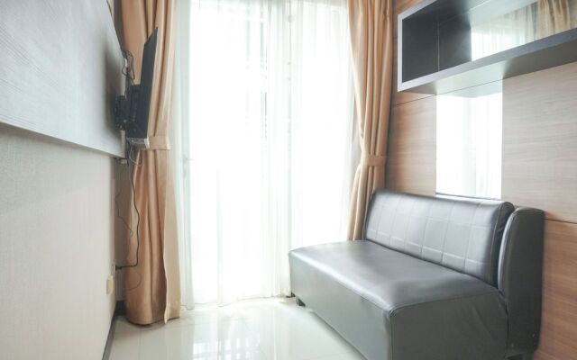 Comfortable 1Br At Sky Terrace Apartment