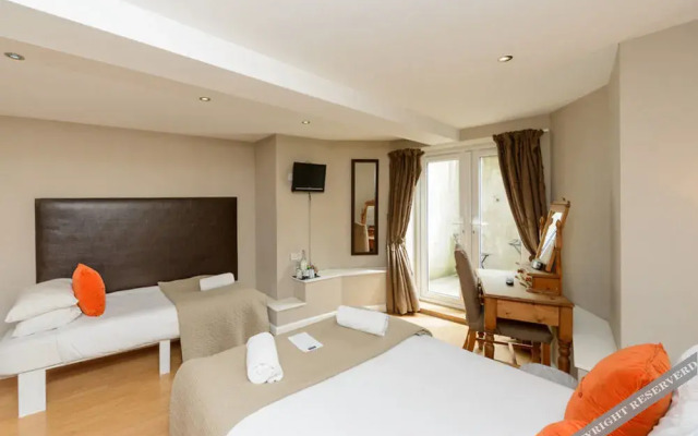 Martins Guest House