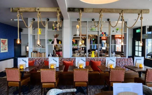 Downs Hotel