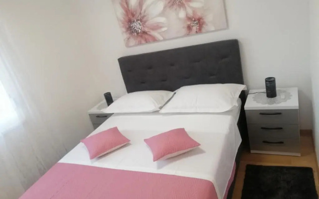 Luxury apartment Queen