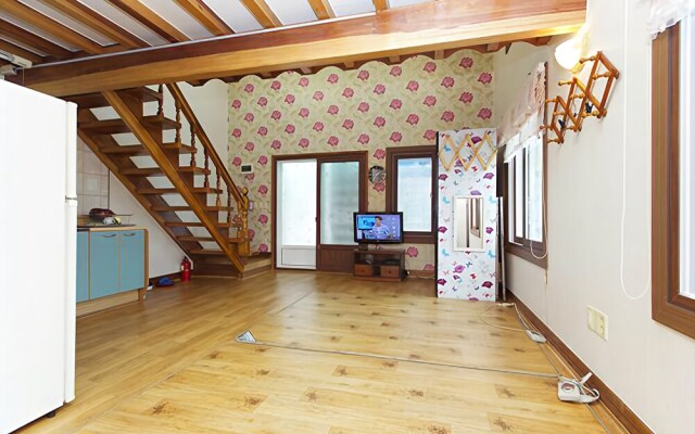 Tongyeong Tiberias Pension