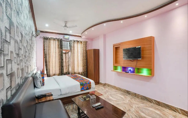 6252 Deepak Palace