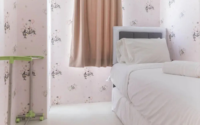 Nice and Comfy 2BR Bassura City Apartment near Mall