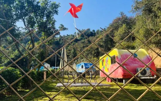 Yanying Lake Forest Valley homestay