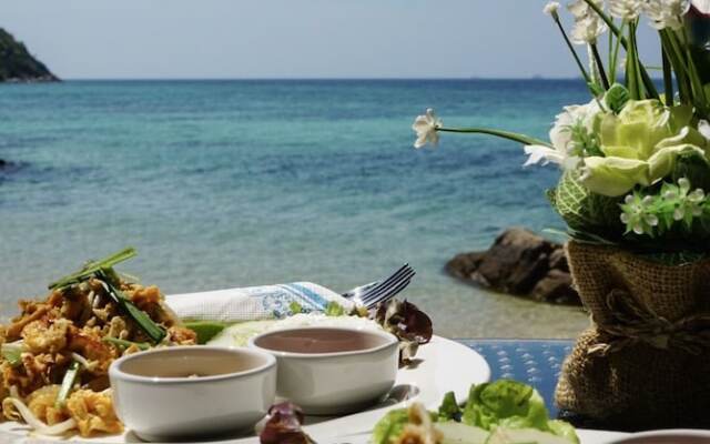 Decho Beach Resort