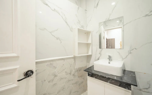 Q Hotel & Apartment Han Market Da Nang