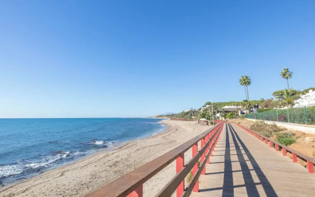 Puerta del mar 2