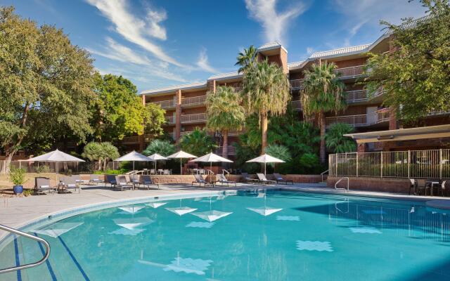 Embassy Suites by Hilton Tucson East