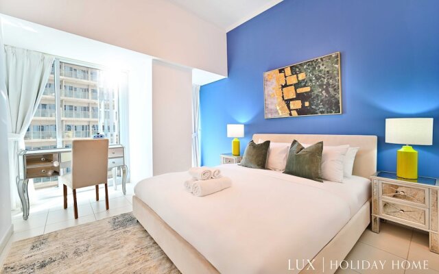 LUX Cayan Superior Suite 5 Dubai Marina