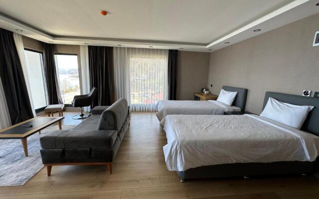 Şehrar Suit Hotel