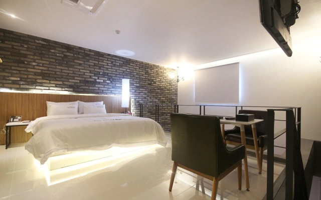 Yeosu Max Self Check-in Motel