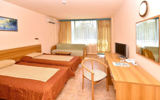 Arabella Beach Hotel