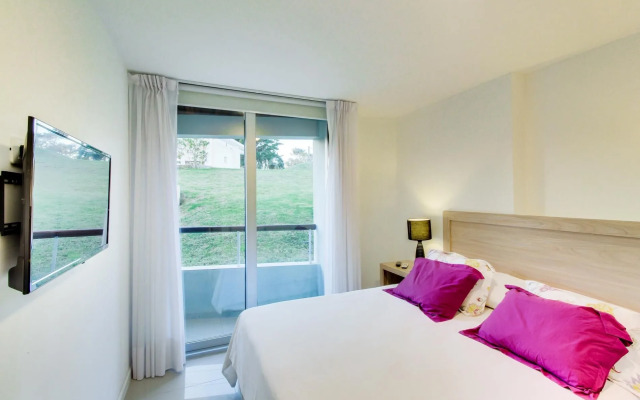 Oceana Suites Isabel ∙ Suite 006