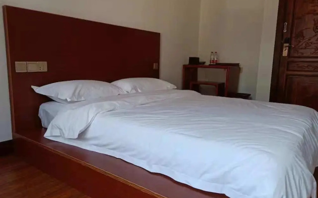 YangShuo LongTing Hotel