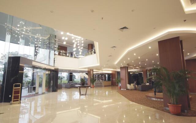 Avenzel Hotel & Convention Cibubur