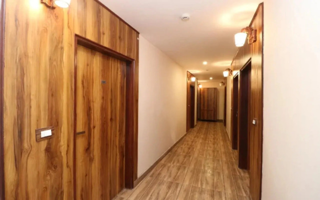 Hotel 3bros by OYO Rooms